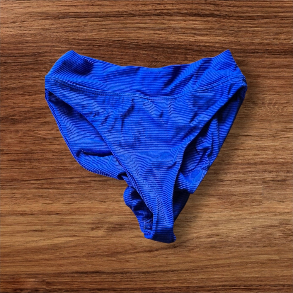 Salty Honey Scrunch Butt Bottoms M